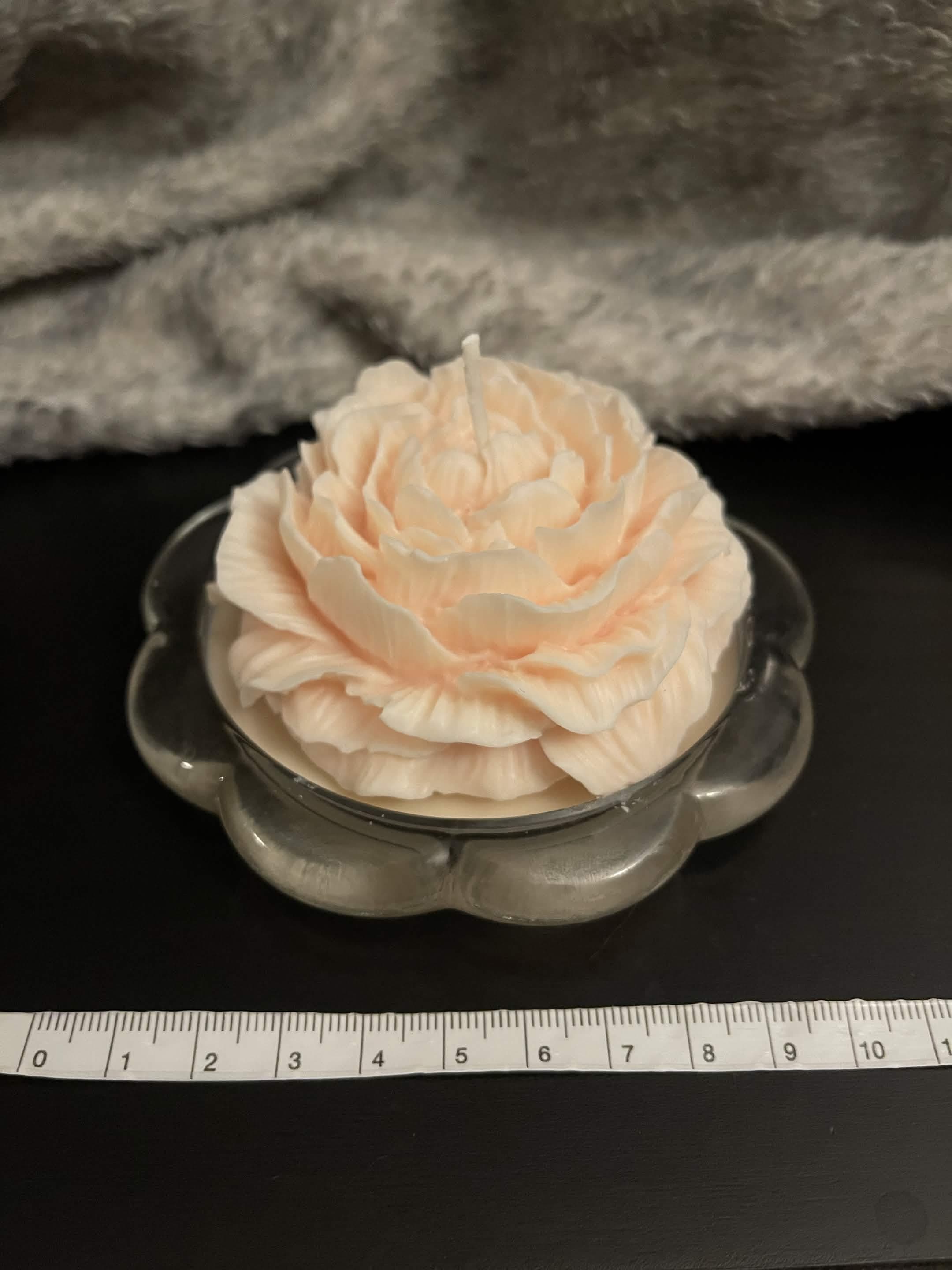 Large peony candle with glass